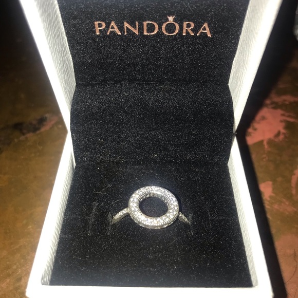 NWOT Pandora Love Ring - Picture 2 of 4